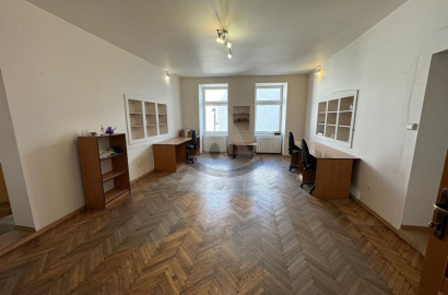 Oversize flat for sale, Moyzesova, Centrum, Liptovský Mikuláš